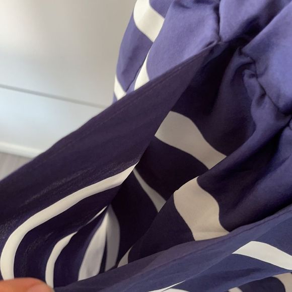 BCBG generations skirt - Picture 2 of 6